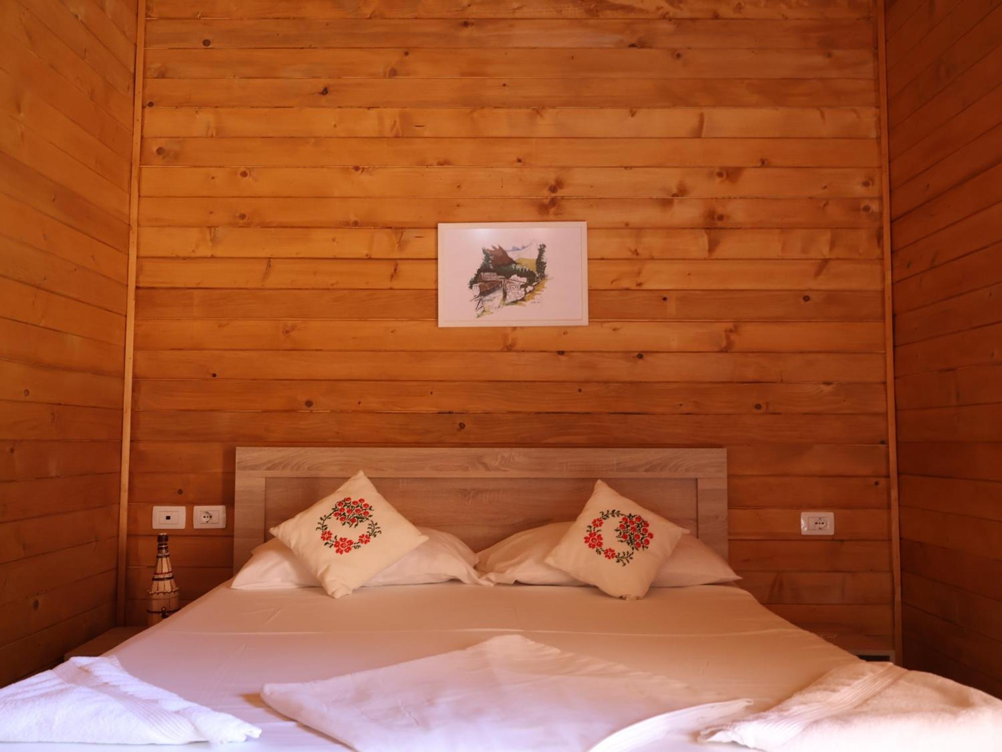 Mik Hotel Valbona Buitenkant foto