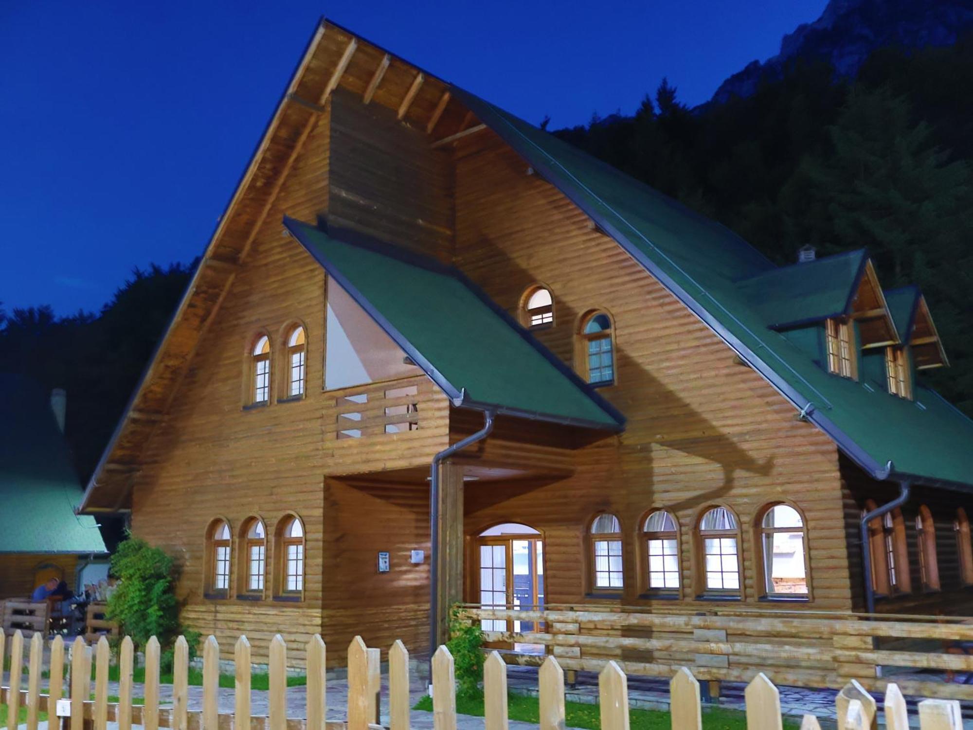 Mik Hotel Valbona Buitenkant foto