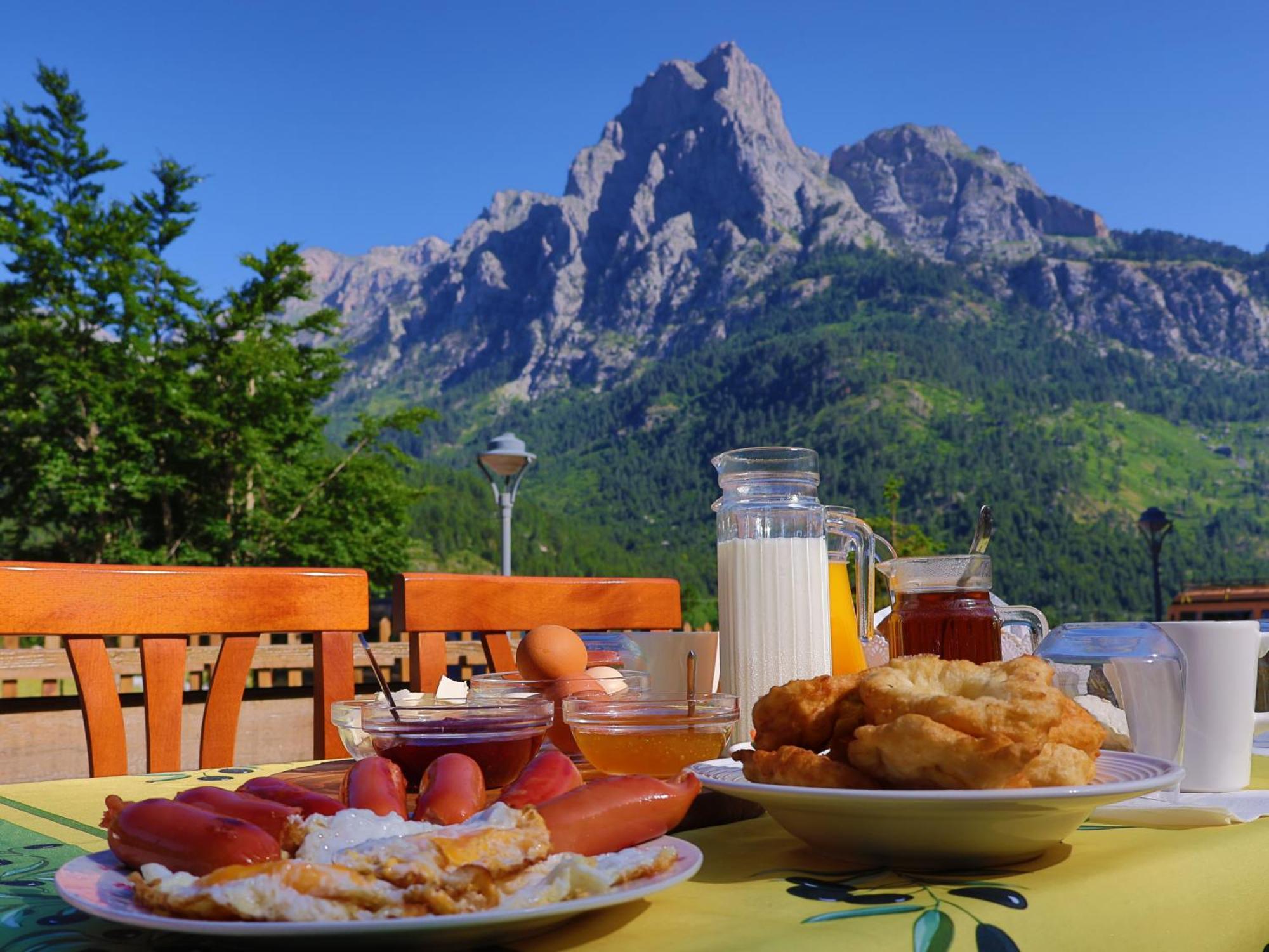 Mik Hotel Valbona Buitenkant foto
