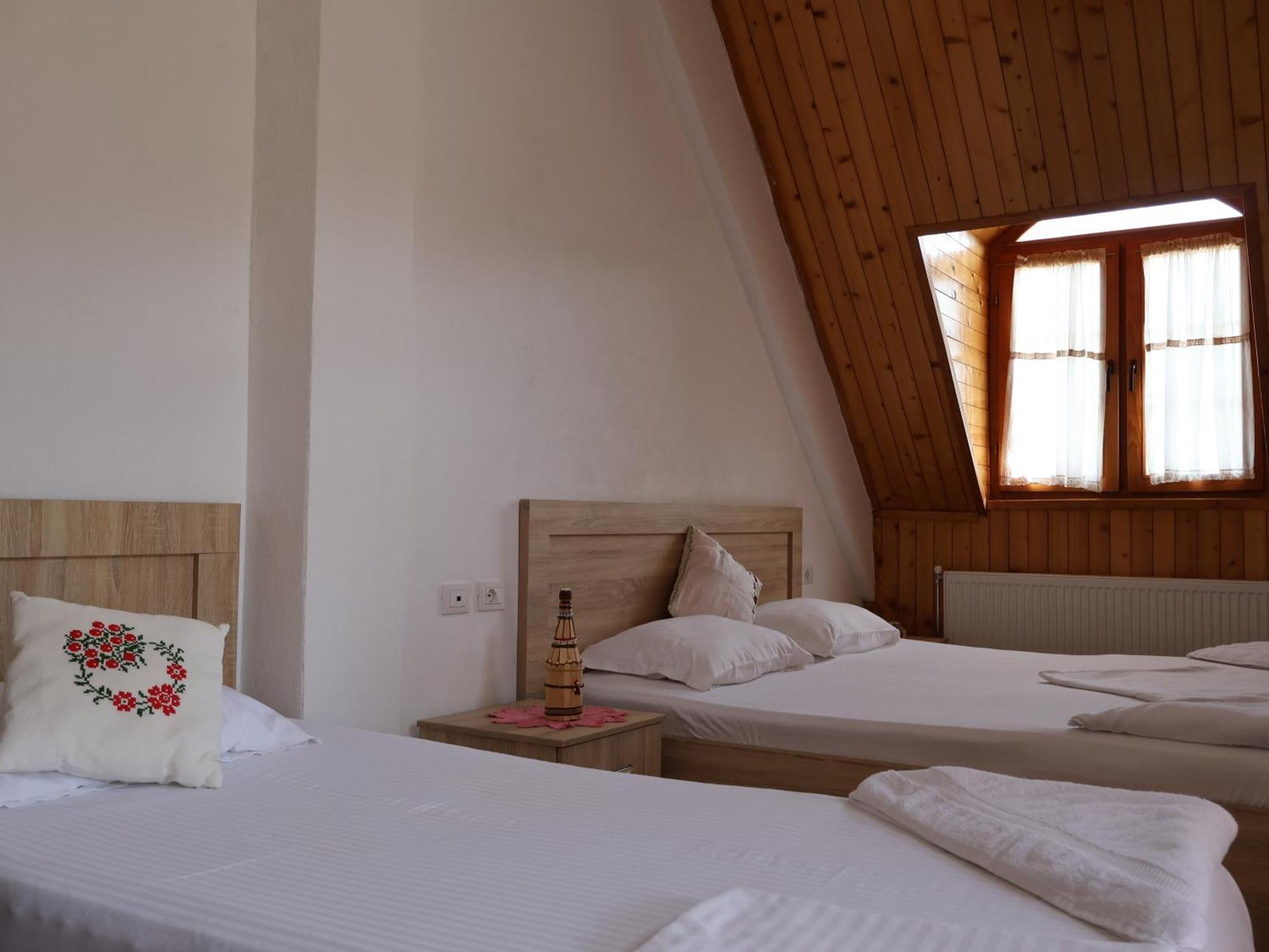 Mik Hotel Valbona Buitenkant foto