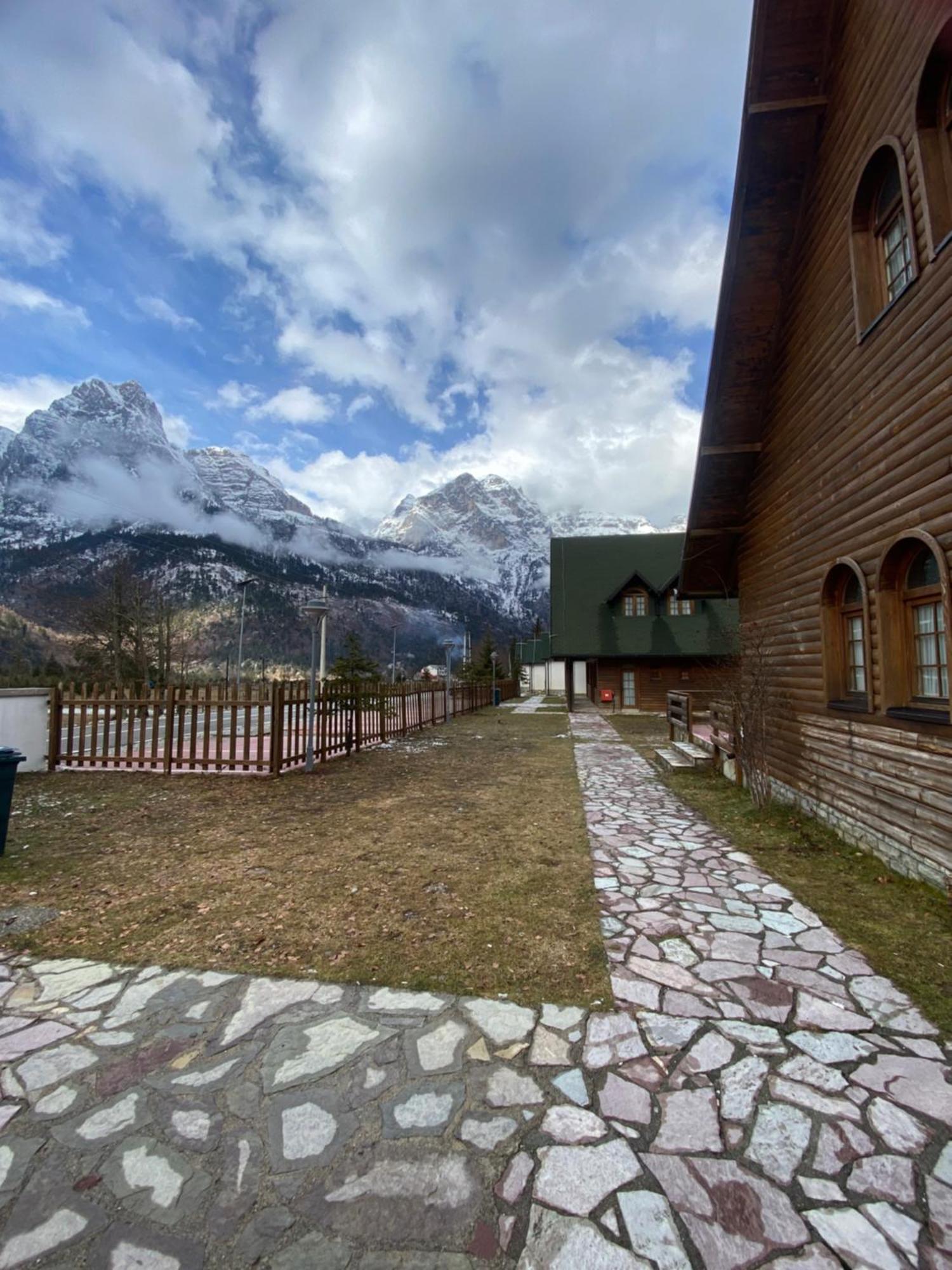 Mik Hotel Valbona Buitenkant foto