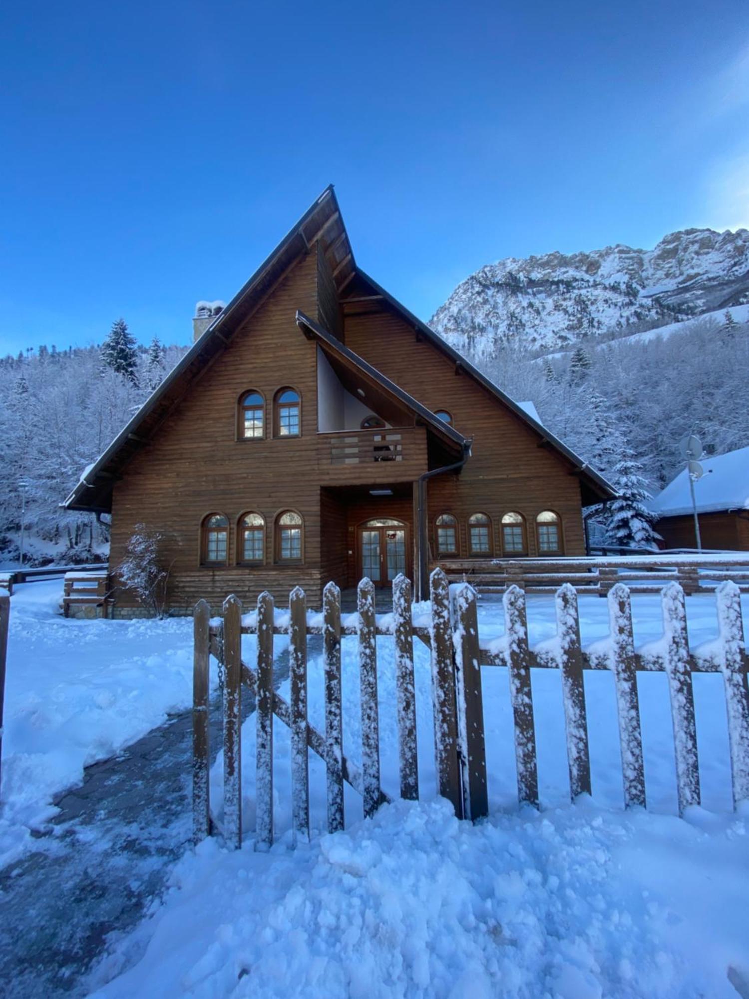 Mik Hotel Valbona Buitenkant foto